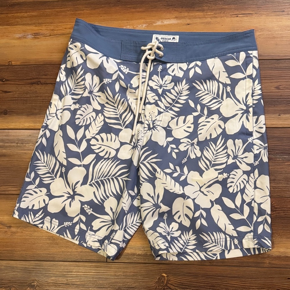 American Eagle Swim Trunks small